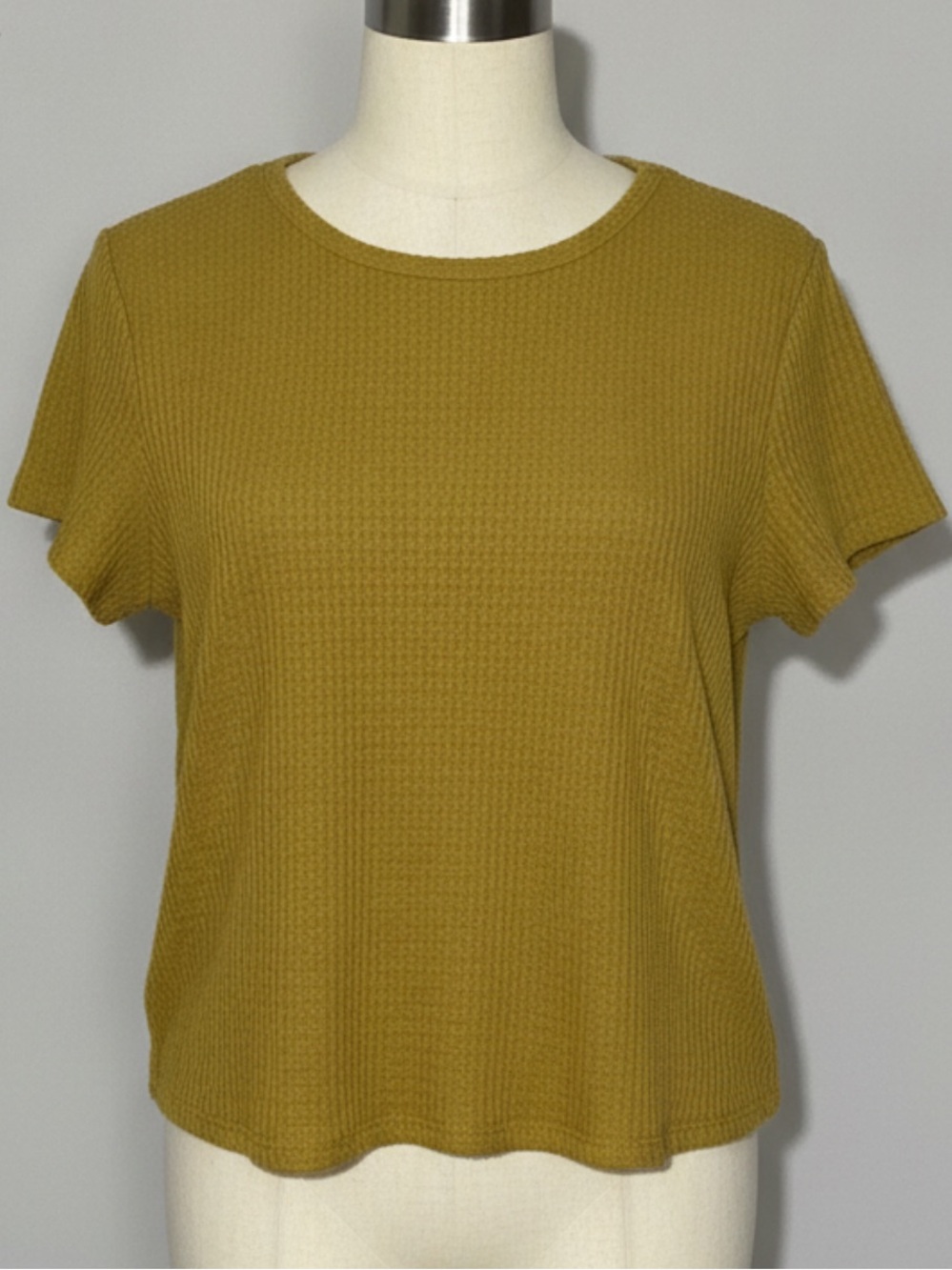 Women's Mustard Top
